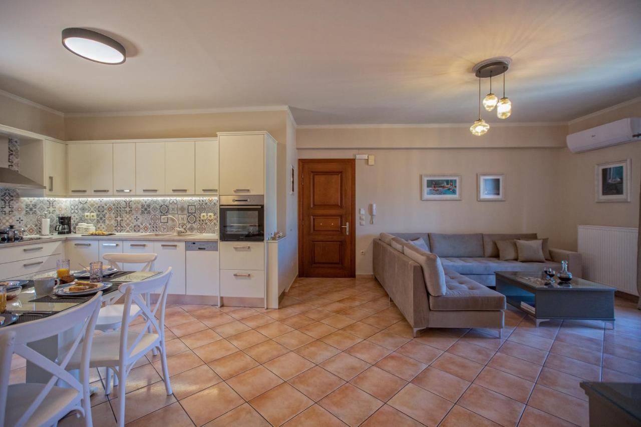 Dina Apartments Argostoli Exterior photo
